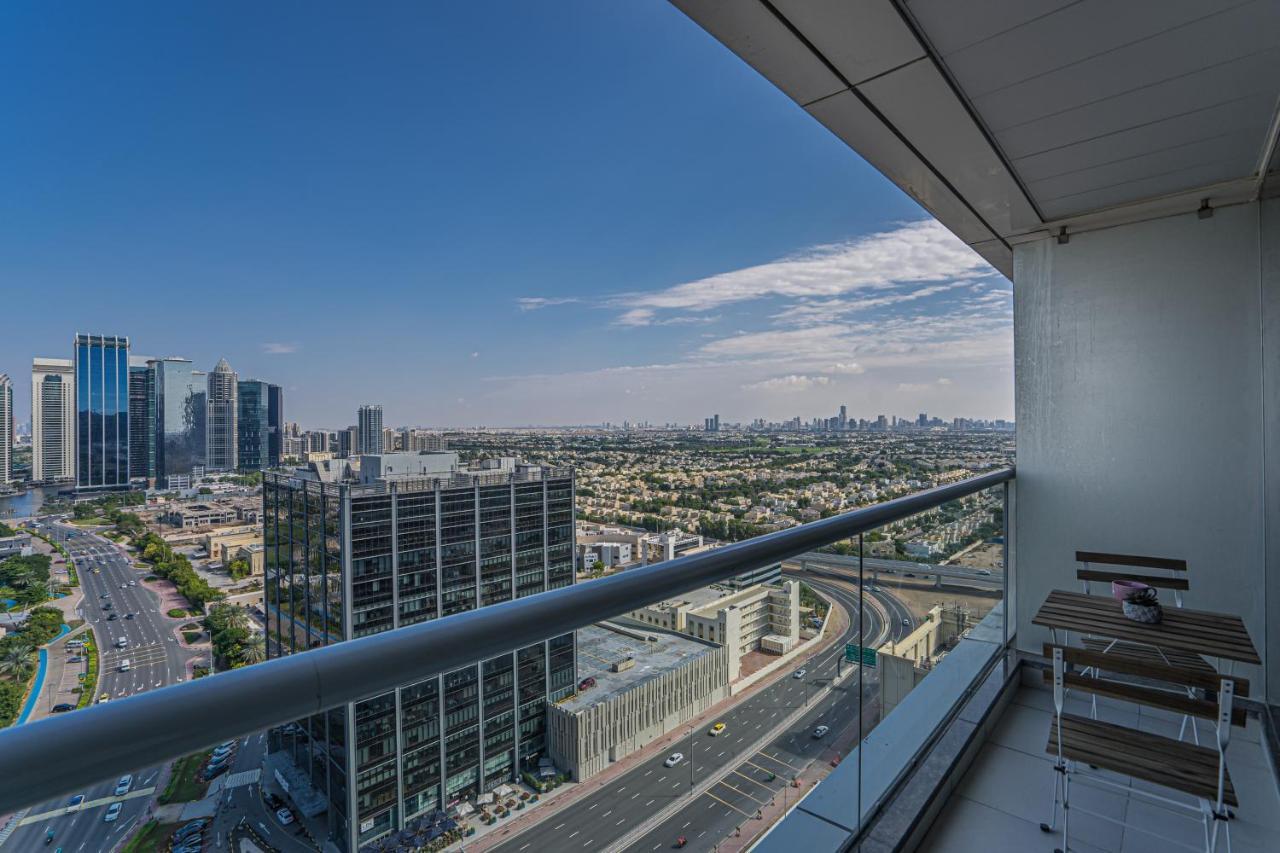 Higuests - Modern Studio With Incredible City Skyline View Dubai Exterior foto